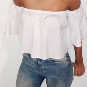 NWT! Zara White Off The Shoulder Crop Top.